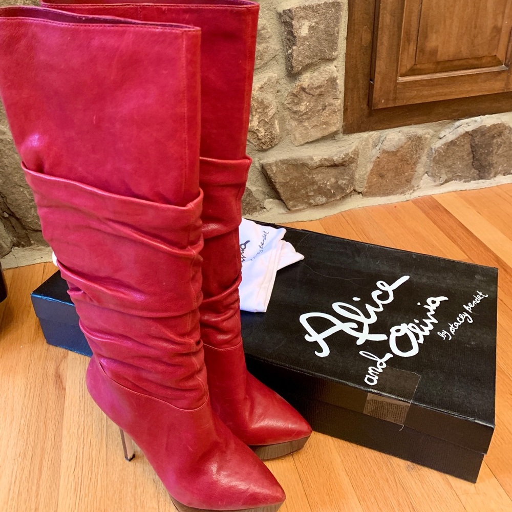 Alice Olivia Webber boot
